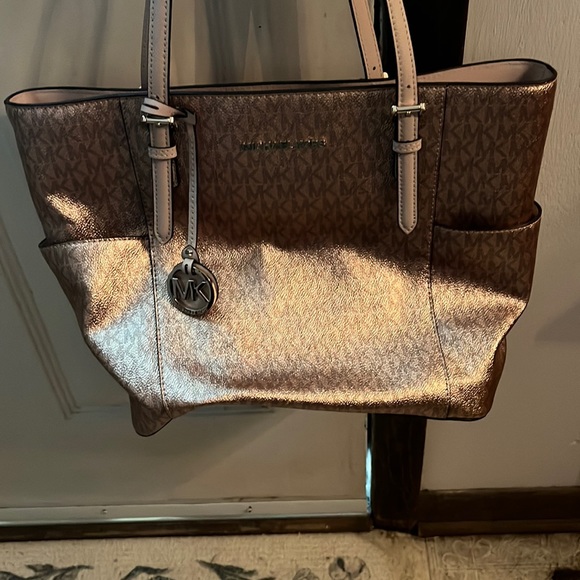 Michael Kors jet set bag - Picture 1 of 9